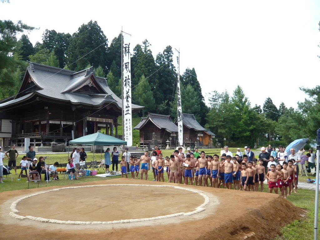 諏訪神社奉納相撲大会